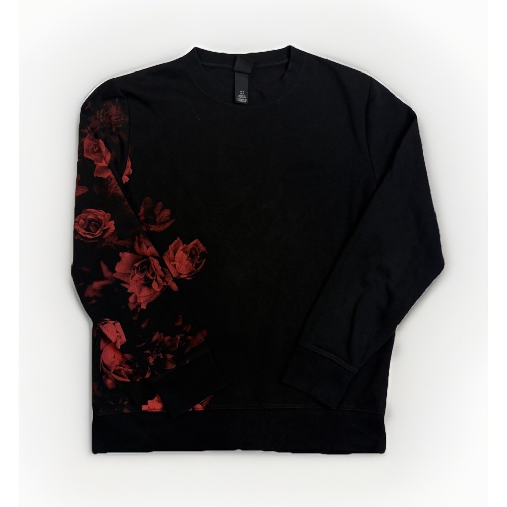 H&M Crewneck Sweater‎ Black Long Sleeve Mens Medium Rose Print